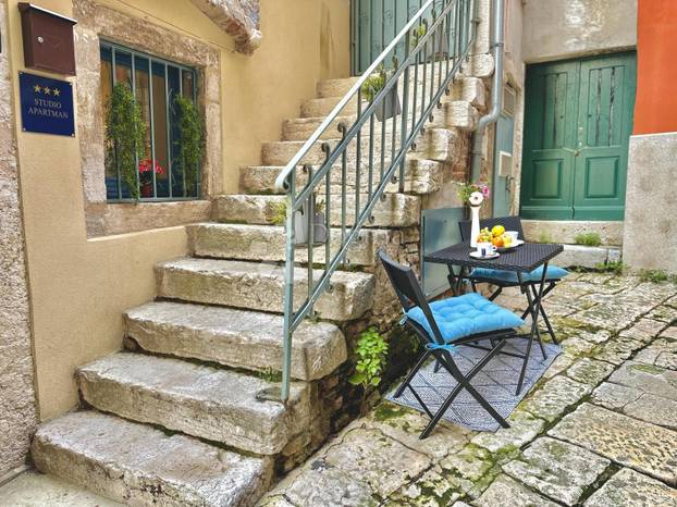 FOTO Ovih 29 kvadrata prodaje se za gotovo 200.000 eura! U Rovinju je, a ima i ova caka...