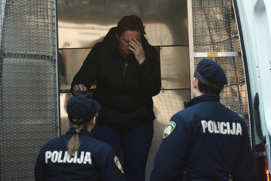 Sestra rekla policiji: 'Ubila sam je! Zatukla! Ona je imala sve!'