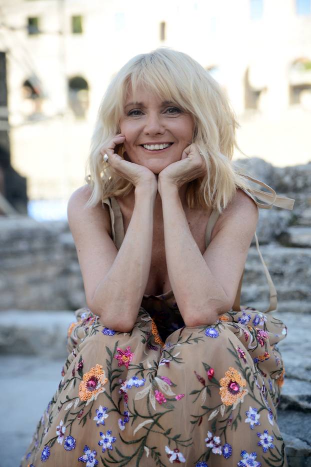 Pula: Glumica Barbara Nola