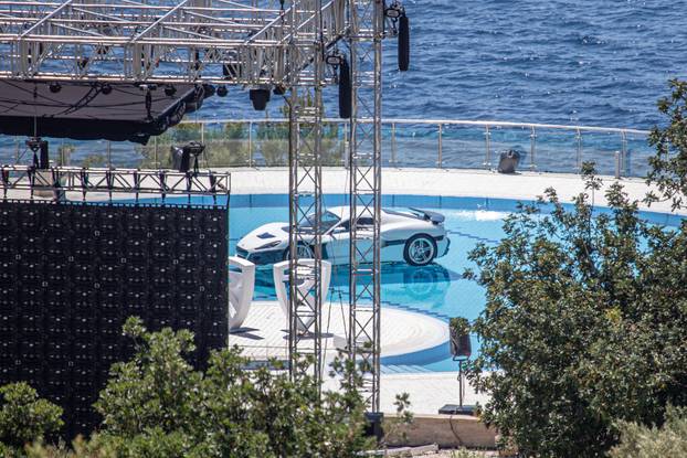 Bogataši su došli u Dubrovnik pogledati  Rimčevu 'Neveru'