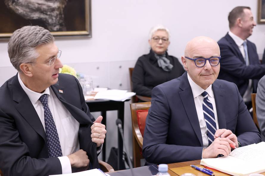 Zagreb: Plenkovic odborima predstavio Alena Ružića, kandidata za novog ministra rada, mirovinskog sustava, obitelji i socijalne politike