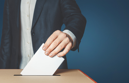Izbori u Novskoj: Prvi birači već su ispunili svoju dužnost