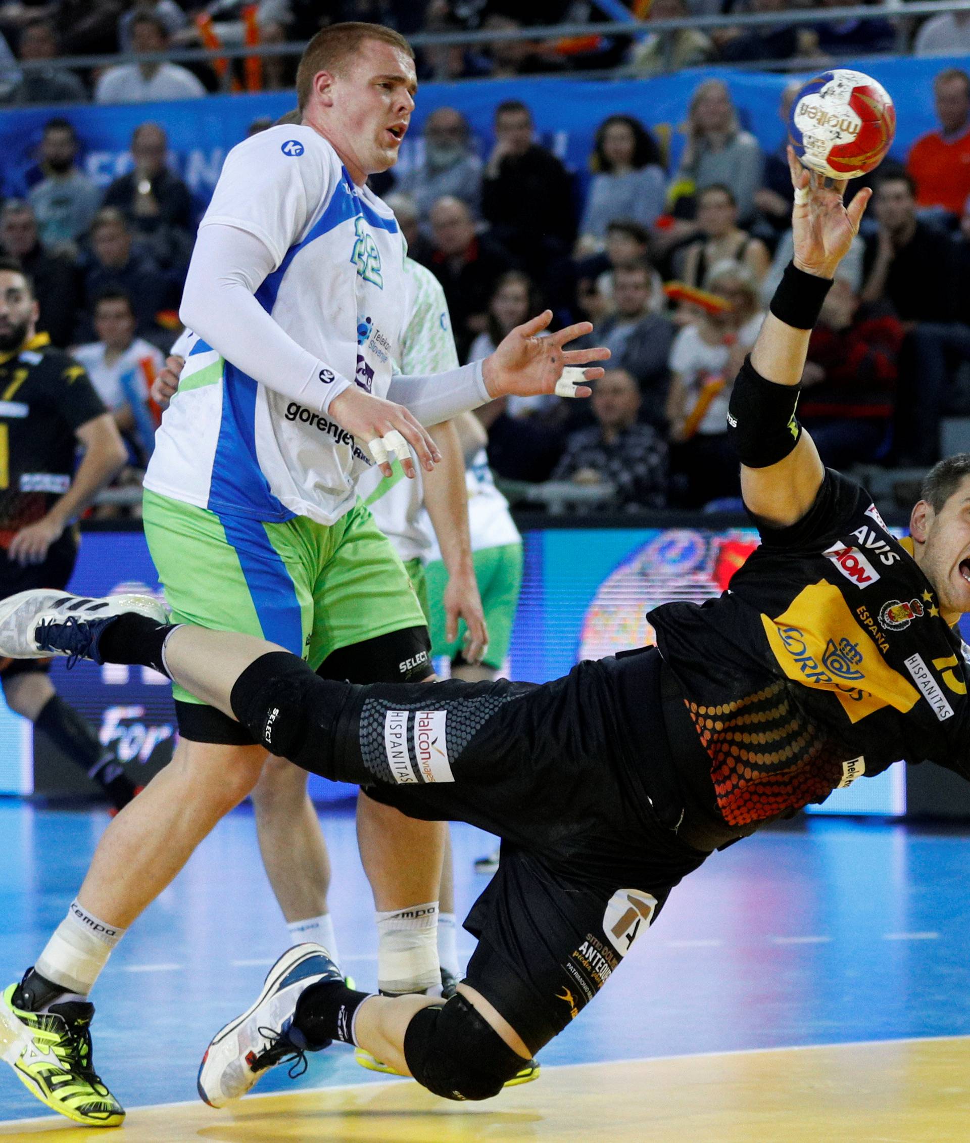 Men's Handball - Spain v Slovenia - 2017 Men's World Championship Main Round - Group B