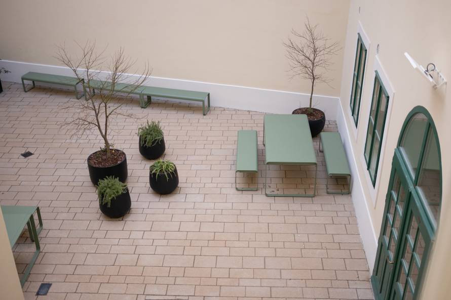 Zagreb: Reportaža o obnovi Gornjogradske gimnazije