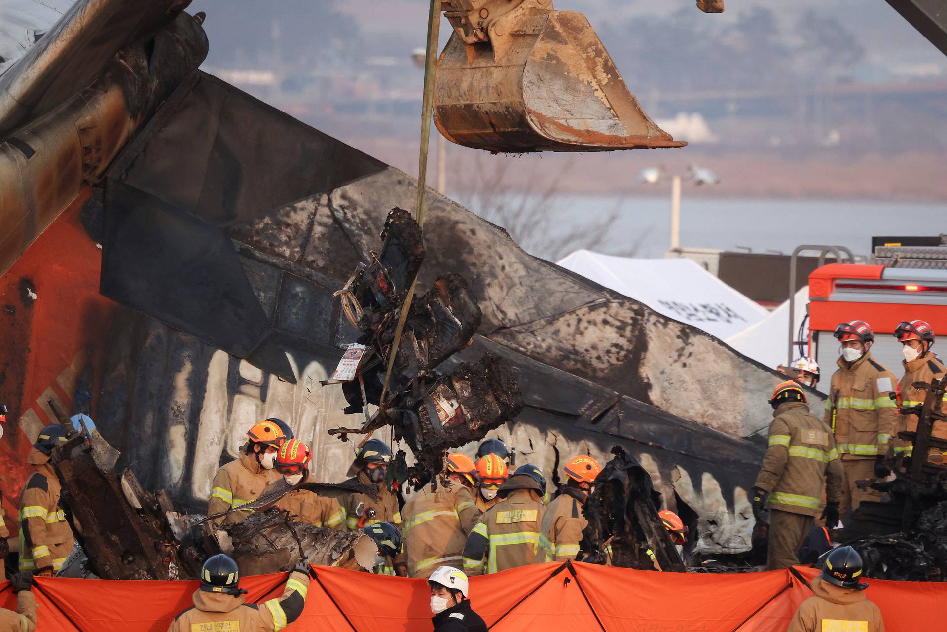 Aircraft crash in South Korea