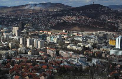 BiH državljanstva odreklo se 100 tisuća ljudi u 25 godina