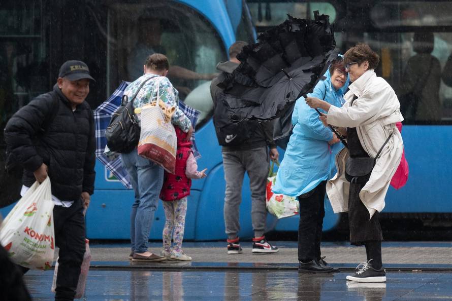 Zagreb: Prolom oblaka u centru grada