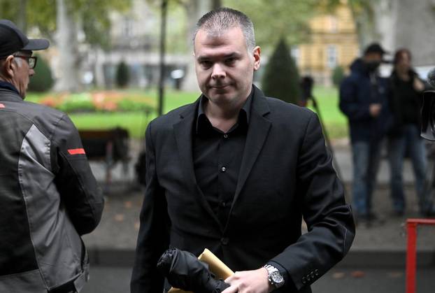 Zagreb: Održano optuzno vijece u aferi Mikroskop