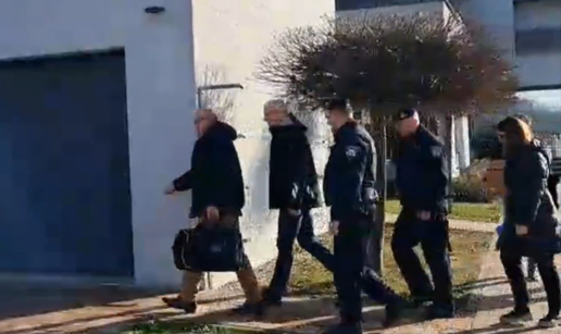 VIDEO Ovo je trenutak uhi&cacute;enja gradona&ccaron;elnika Nove Gradi&scaron;ke!