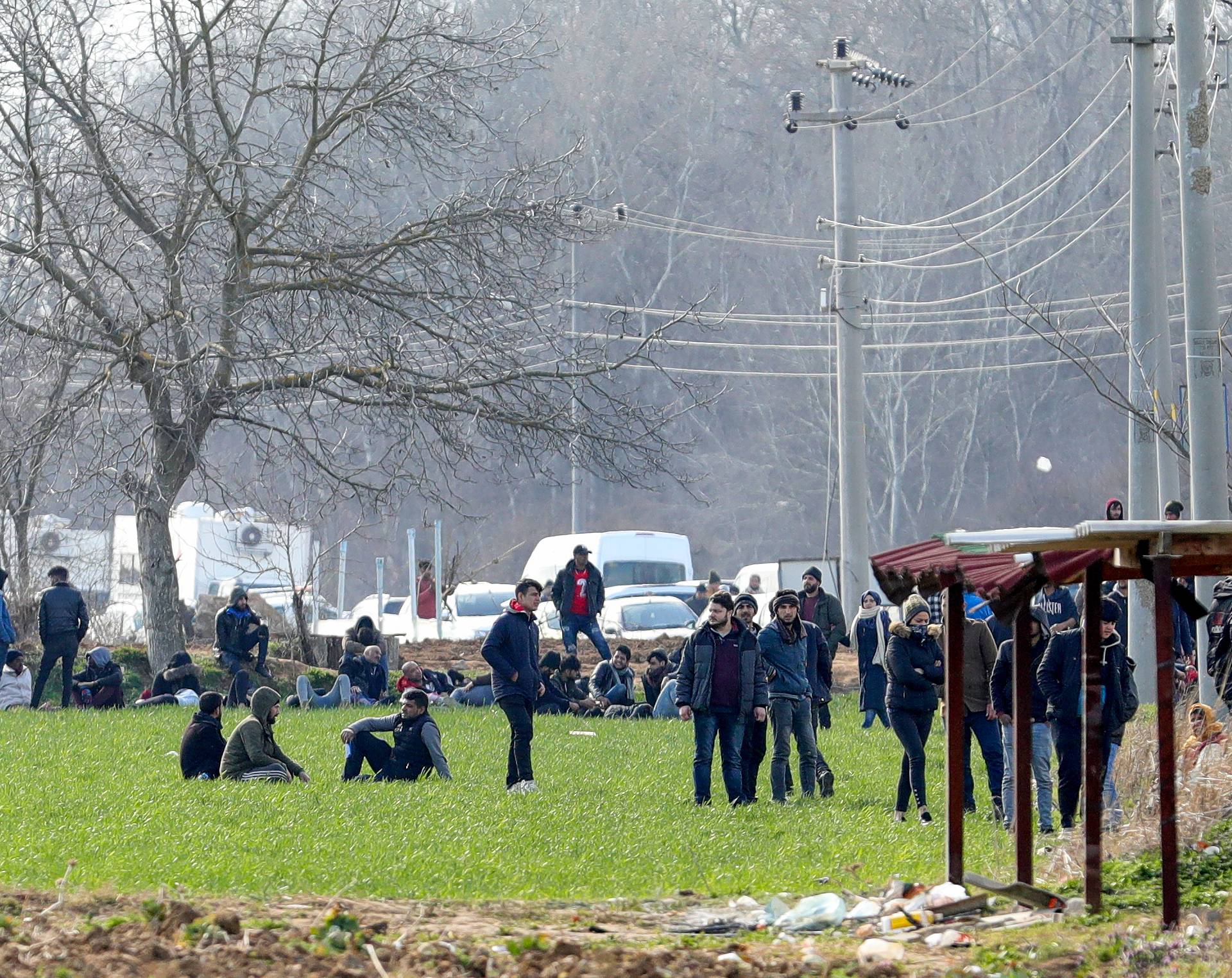 Migranti na graničnom prijelazu Pazarkule između Turske i Grčke