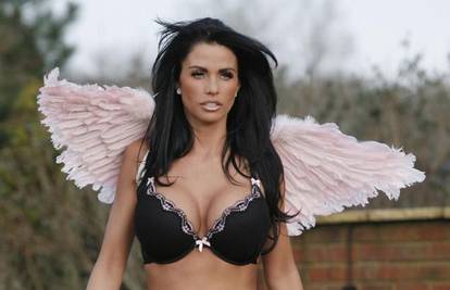 Katie Price: Boli me što me Peter udario po džepu