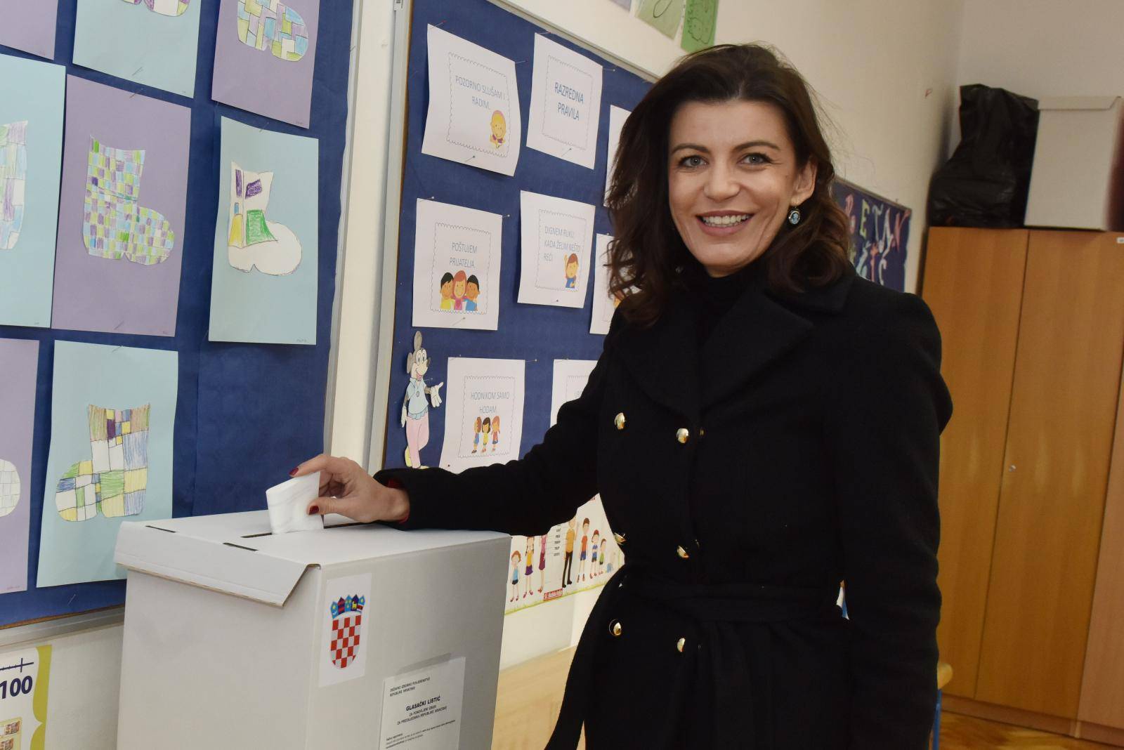 Knin: Josipa Rimac glasovala u drugom krugu predsjedničkih izbora