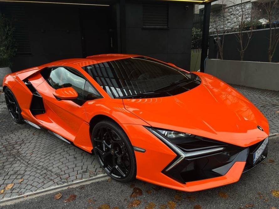storyeditor/2026-05-31/lamborghini-revuelto-slika-265129615.jpg