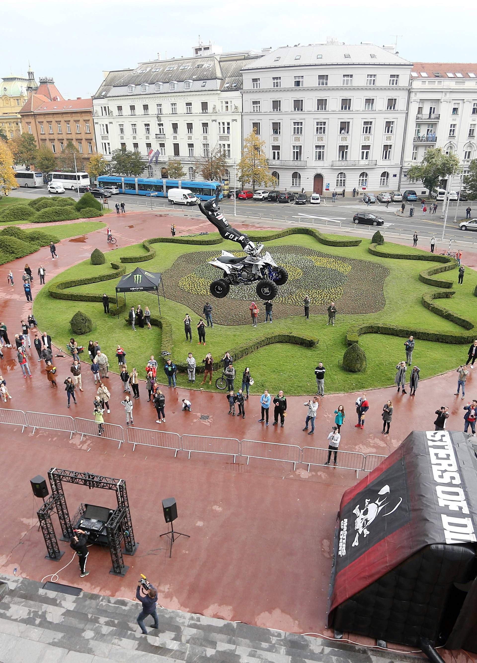 Masters of Dirt: Letjeli su na motociklima u centru Zagreba