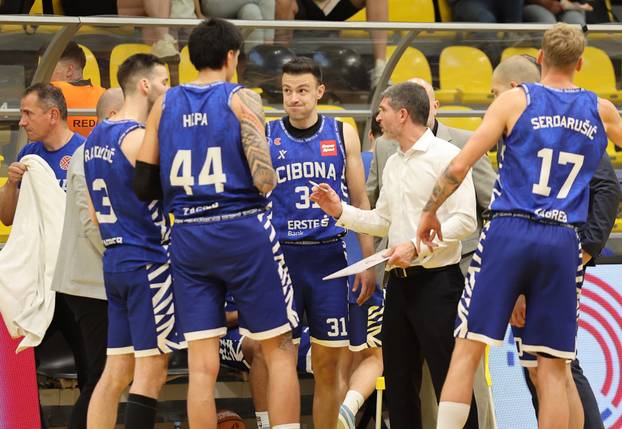 Split: Druga utakmica polufinala doigravanja za ko&scaron;arka&scaron;kog prvaka Hrvatske: KK Split - KK Cibona