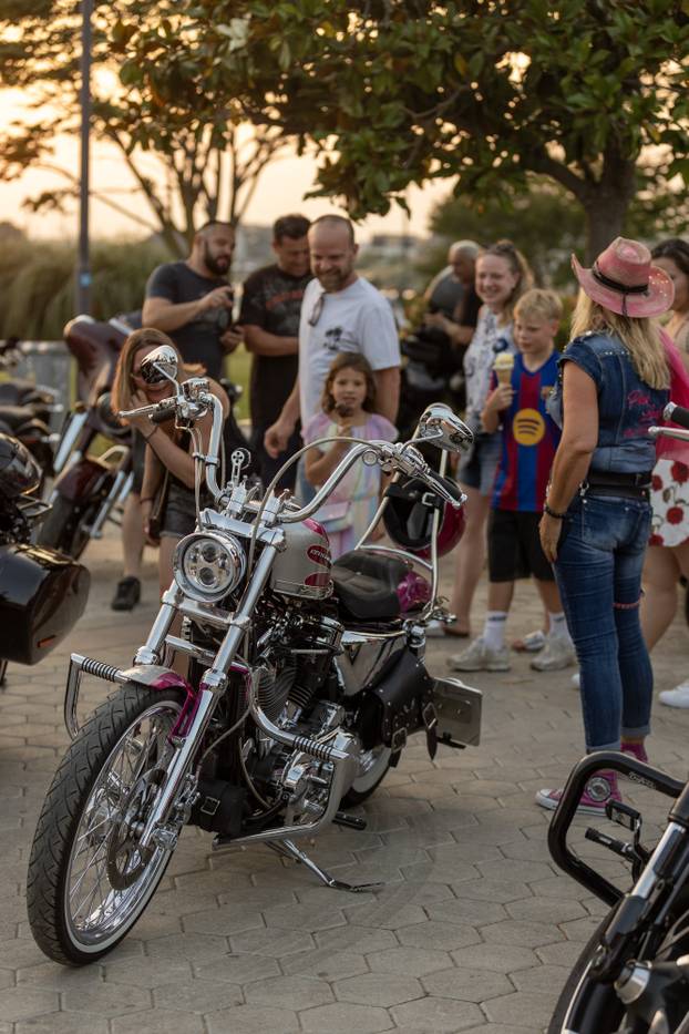 Medulin: Prvi dan H.O.G. Rallyja, susreta zaljubljenika u Harley Davidson iz svih zemalja