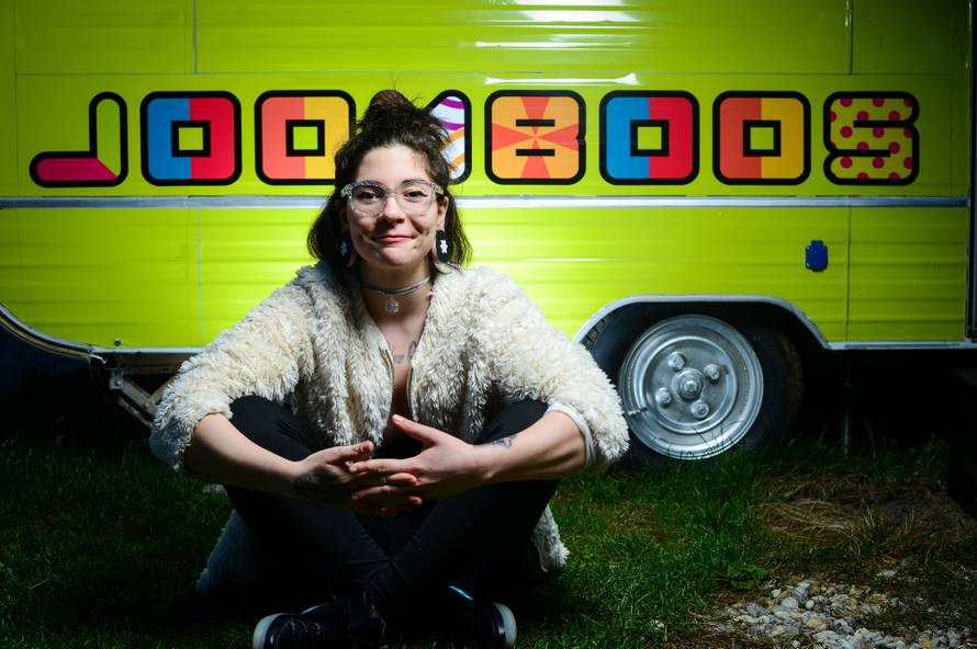 Želi biti originalna: Ozana je došla iz Irske zbog Videostara