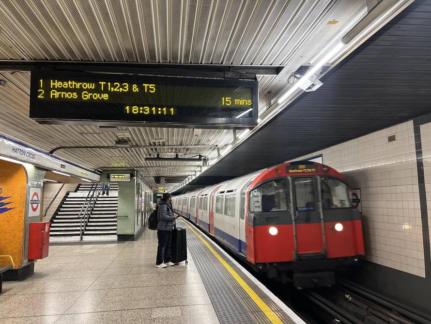 Heathrow airport closure