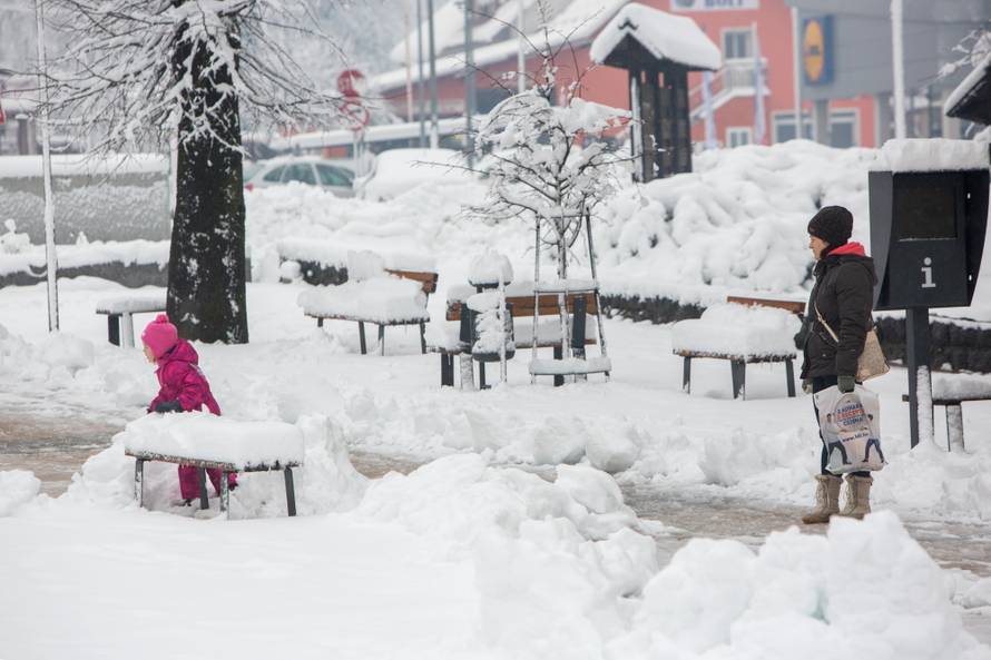 Snijeg prekrio Sljeme i Platak, Rijeka rekorder po količini kiše