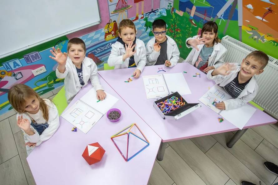 U ovoj školi nema zadaće, djeca su oduševljena, a sve je odobrilo i Ministarstvo!