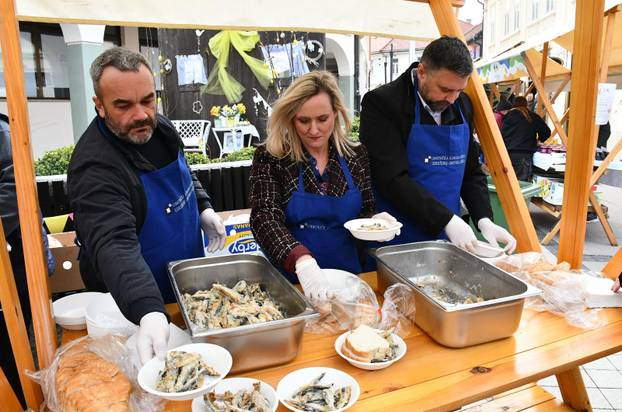 Požega: Udruženje obrtnika i Turistička zajednica na Veliki petak organizirali podjelu posnih obroka građanima