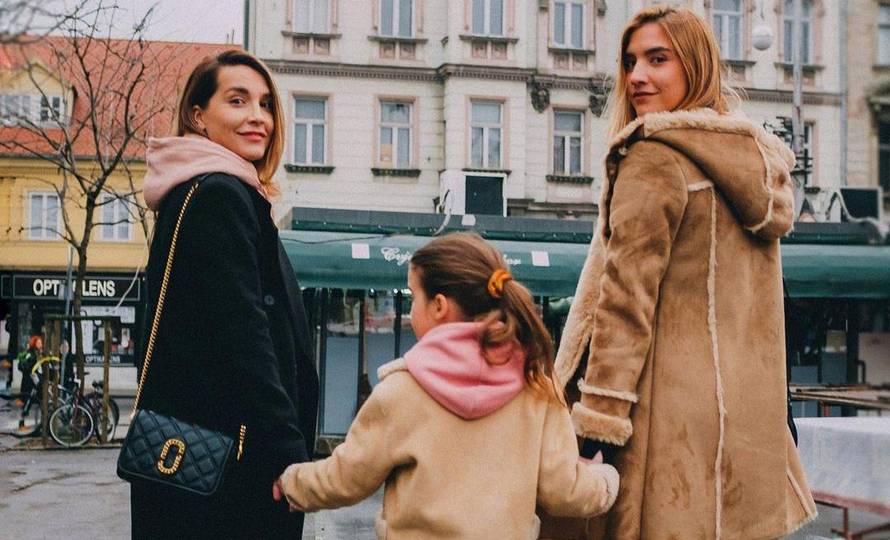 Batinić emotivnom porukom raznježila sestru: 'Kao blizanke'