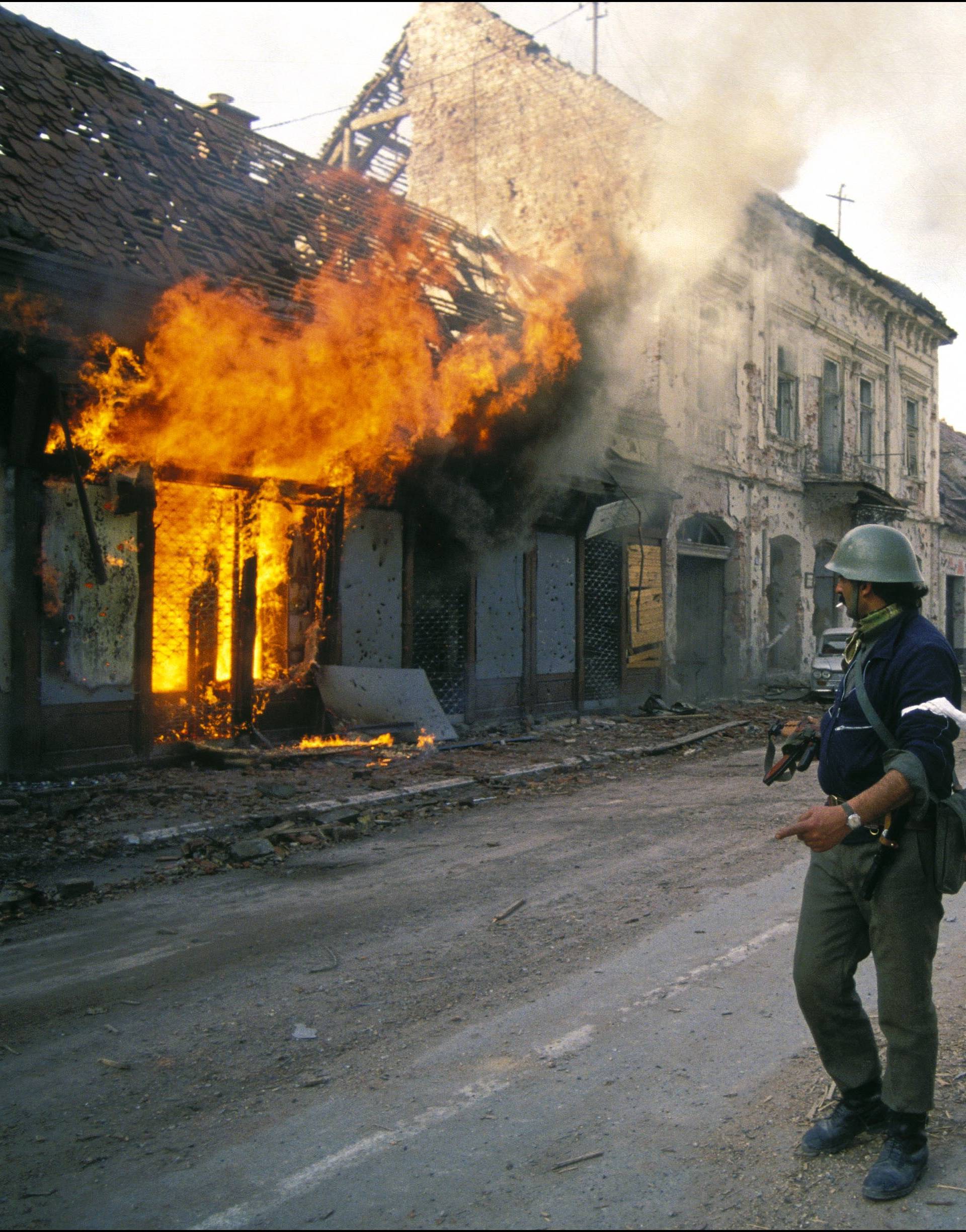 Pogledajte šokantne fotografije Vukovara 1991. godine  i danas