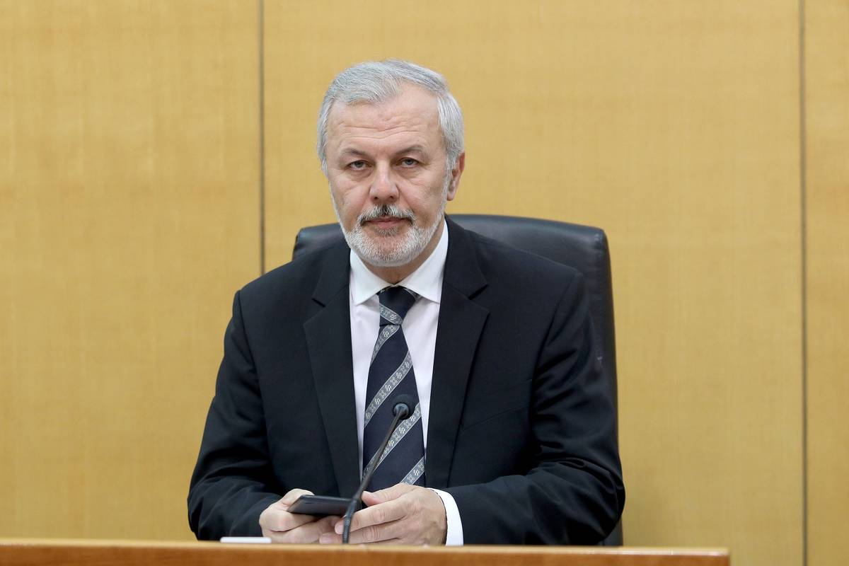 Sanader o glasnogovorniku Pantovčaka: Ne želi odgovoriti gdje mu se šef nalazi i odmara