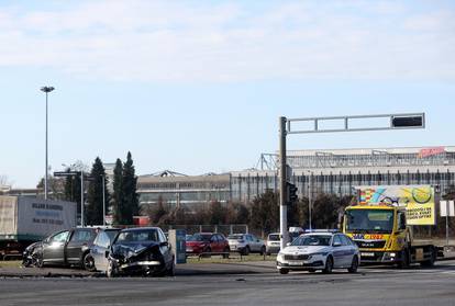 FOTO Pogledajte što je ostalo od automobila nakon prometne nesreće kod Bundeka