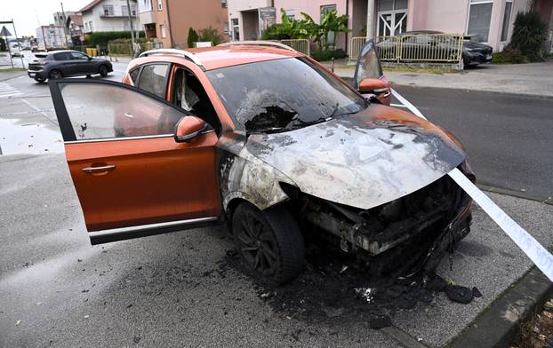 Tijekom noći izgorjela dva automobila na zagrebačkom Jankomiru