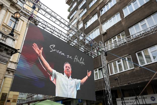 Sarajevo: Okupljanje građana u čast Halidu Bešliću