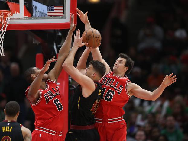 NBA: Cleveland Cavaliers at Chicago Bulls