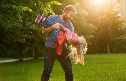 Je li svaki otac tata i kakva je to veza između očeva i kćeri?