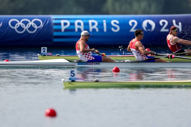 Pariz: Bra&cacute;a Sinkovi&cacute; osvojila zlato na Olimpijskim igrama u dvojcu bez kormilara