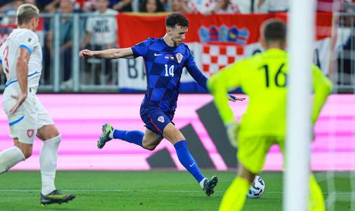 DOZNAJEMO Evo što je s Barcom i Perišićem: Deco se raspitivao o Ivanu, u igri bio i talent Dinama