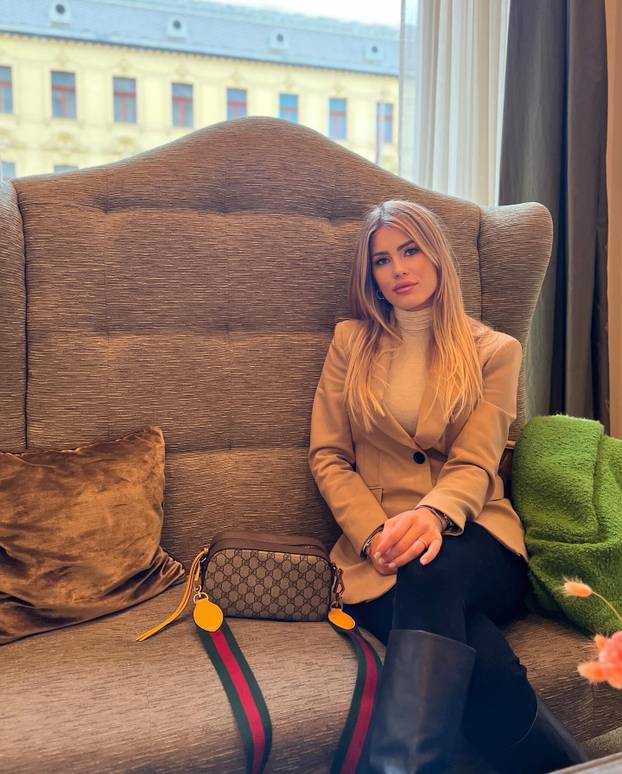 FOTO Podrška je Filipu iz prvih redova na svakoj skijaškoj utrci