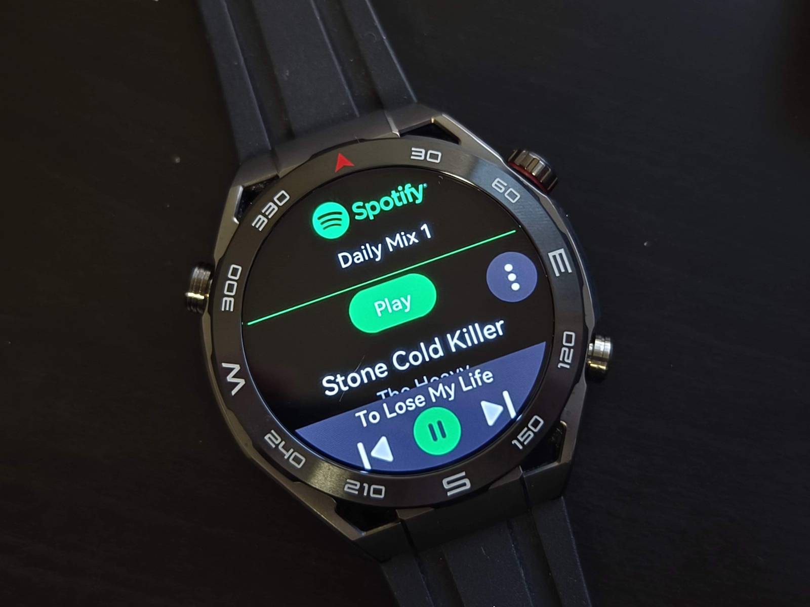 Isprobali smo Huawei Watch Ultimate, pametni sat koji želi  ići na ekstremne avanture