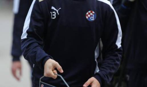 A. Halilović i T.  Jedvaj odlaze u Englesku za 20 milijuna eura