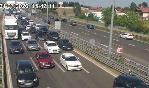 FOTO Kaos na A1. Velika gu&zcaron;va na Lu&ccaron;kom, kilometarske kolone diljem autoceste: 'Sve stoji!'