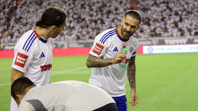 ANKETA Tko je kriv za novi debakl Hajduka u Europi?