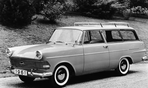 Farmaceut sa znanjem &scaron;est jezika 'posu&dstrok;ivao' automobile