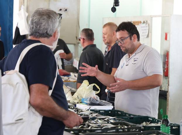 Šibenik: Ponuda ribe na ribarnici