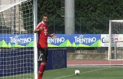 Leteći Mandžo: Pogledajte konkurenciju Neueru na golu