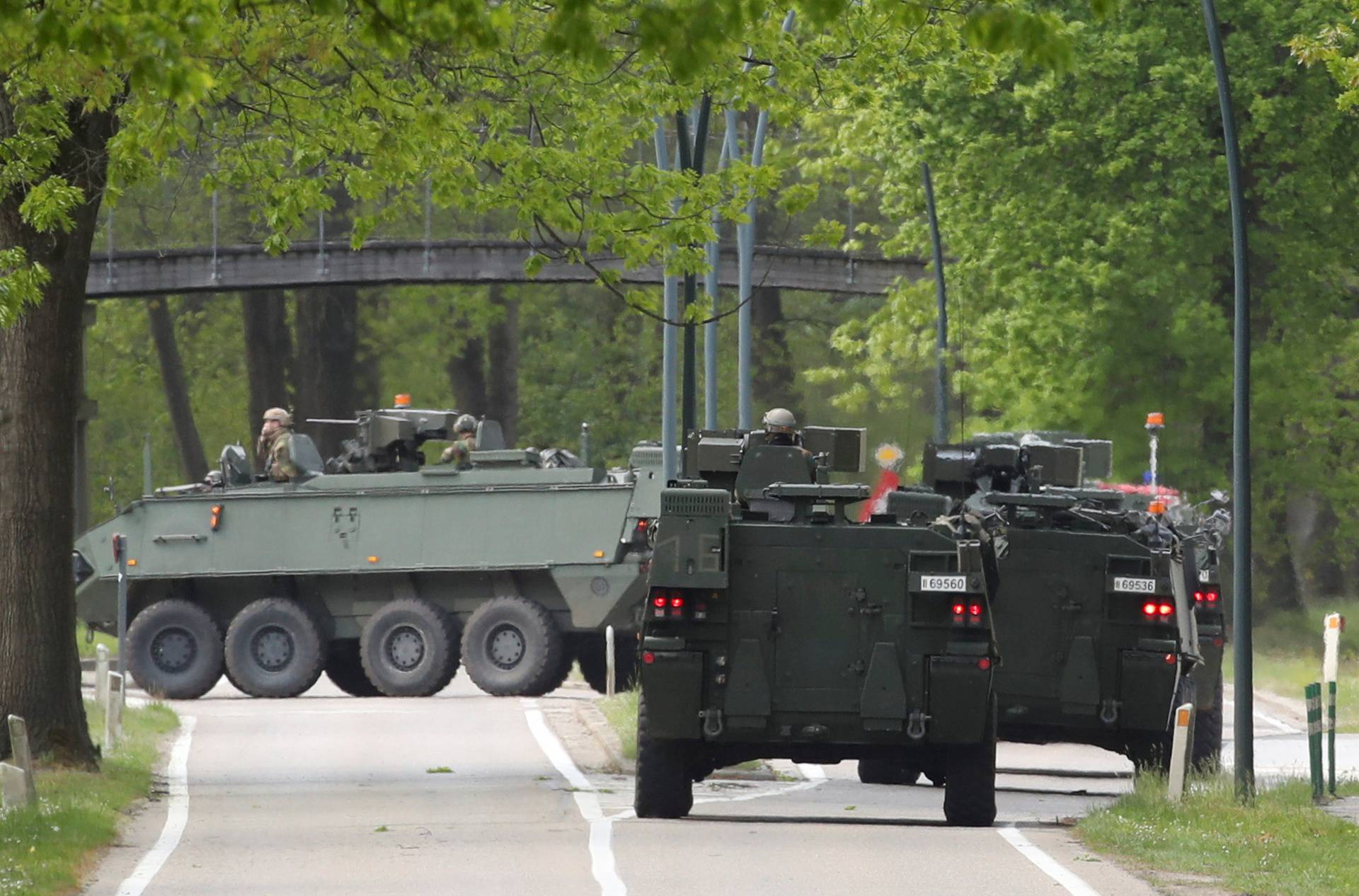 Manhunt for a Belgian soldier who threatened a virologist, in Maasmechelen