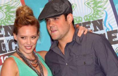 Poslije tri godine braka: Hilary Duff i Mike Comrie se rastaju