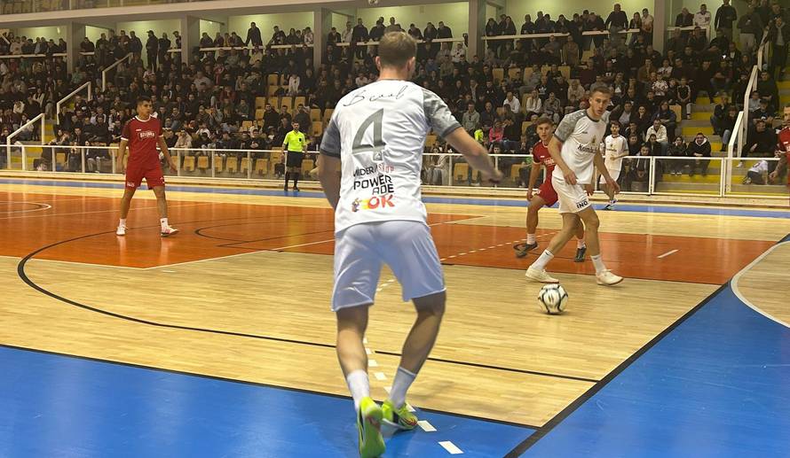 'B Cool' osvojio 'Četiri kafića' velikim preokretom u finalu!