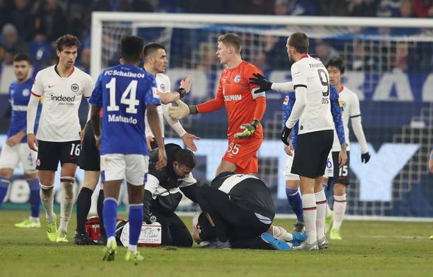 firo: 15.12.2019, football, season 2019/2020, 1.Bundesliga FC Schalke 04 - Eintracht Frankfurt