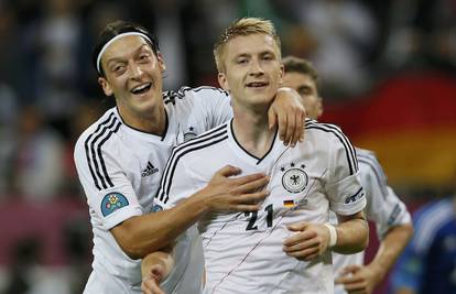 Ispred Klosea i Reusa: Özil je opet najbolji njemački igrač