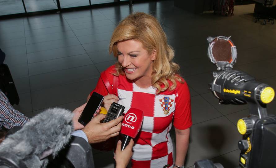 Zagreb: Brojne osobe iz javnog Å¾ivota odlaze Äarter letom na finalnu utakmicu HrV - FRA