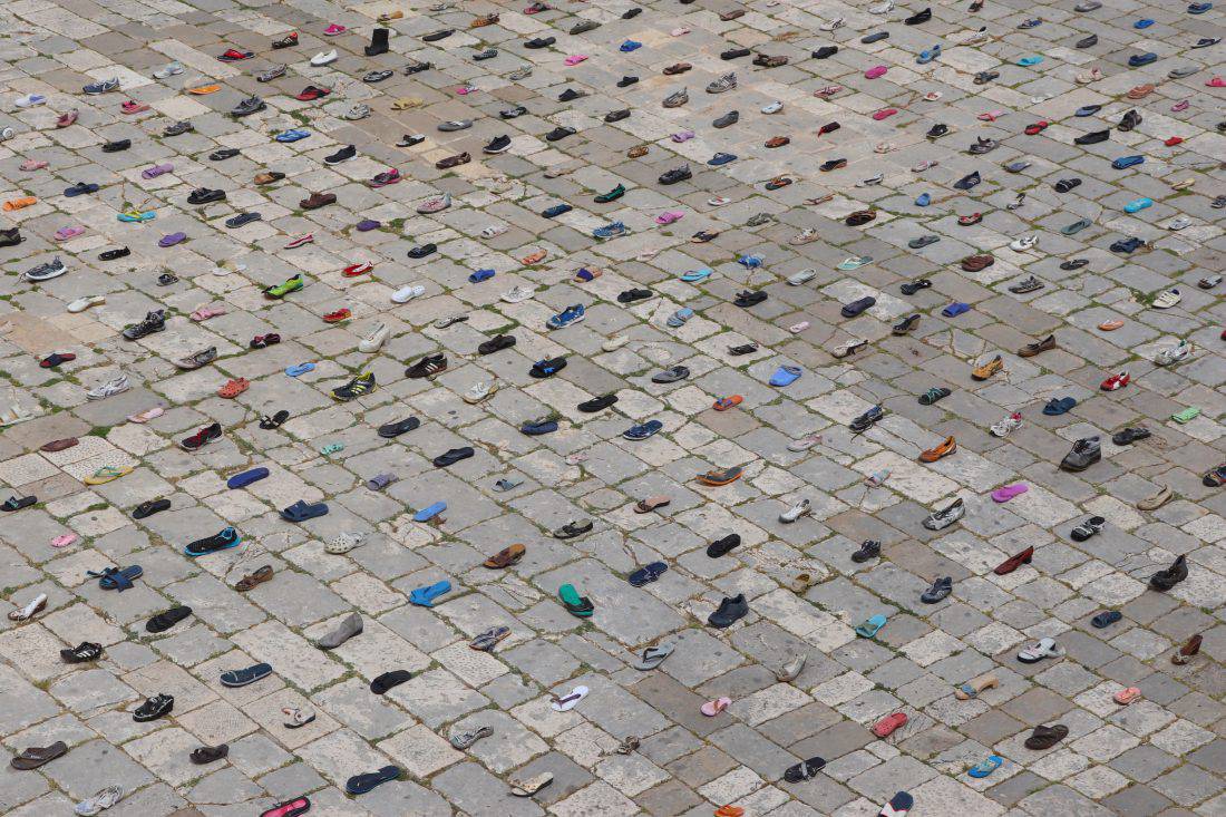 'Tisuću Pepeljuga' izbacilo je more: Cipele skupljao 2 godine